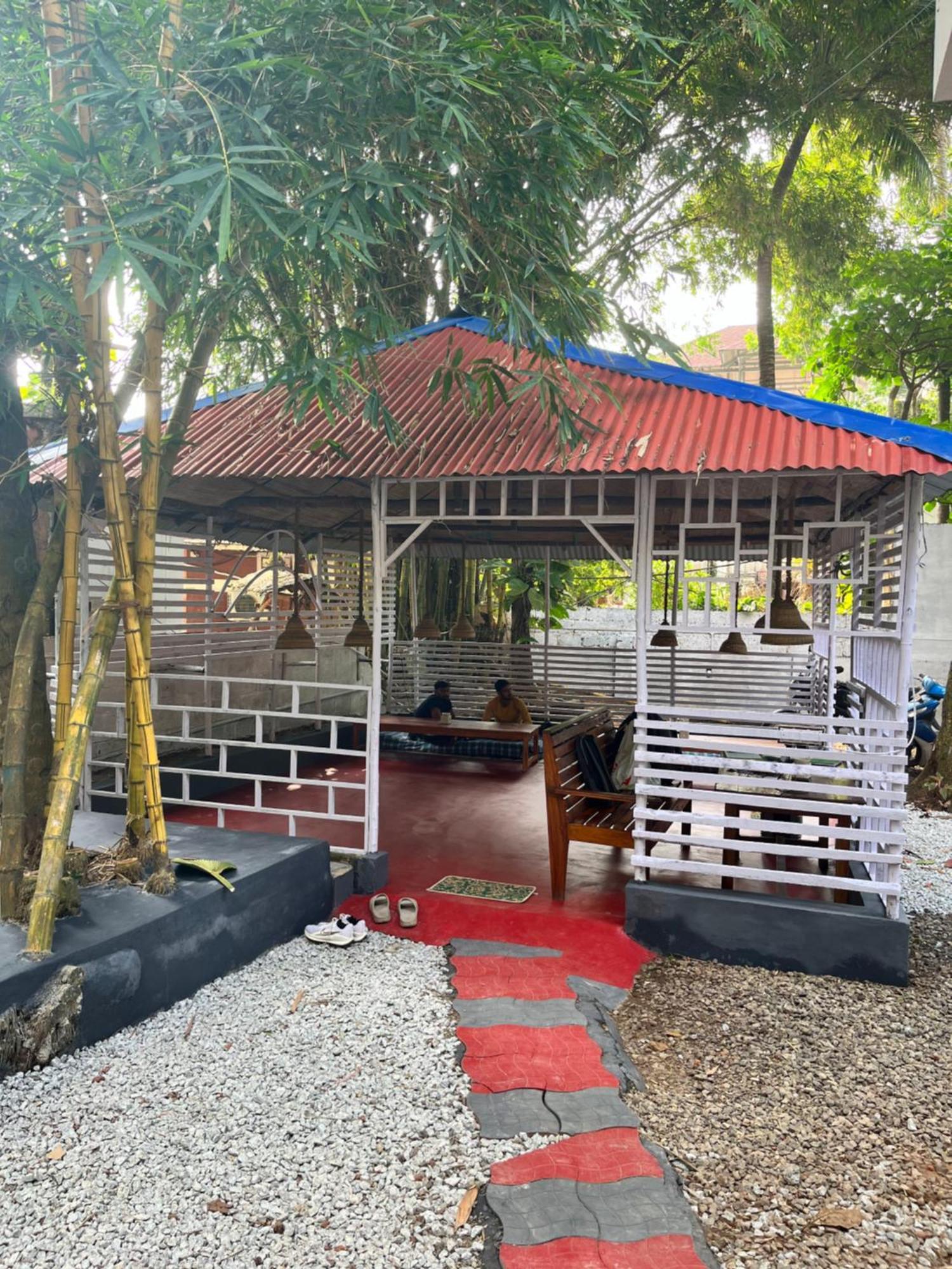 Bava Beach Resort & Retreat Center ורקלה מראה חיצוני תמונה