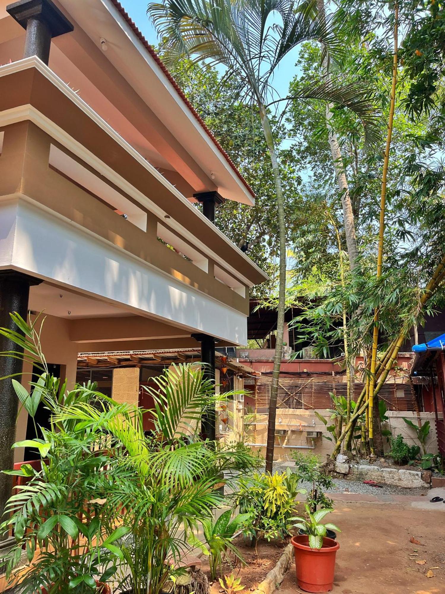 Bava Beach Resort & Retreat Center ורקלה מראה חיצוני תמונה